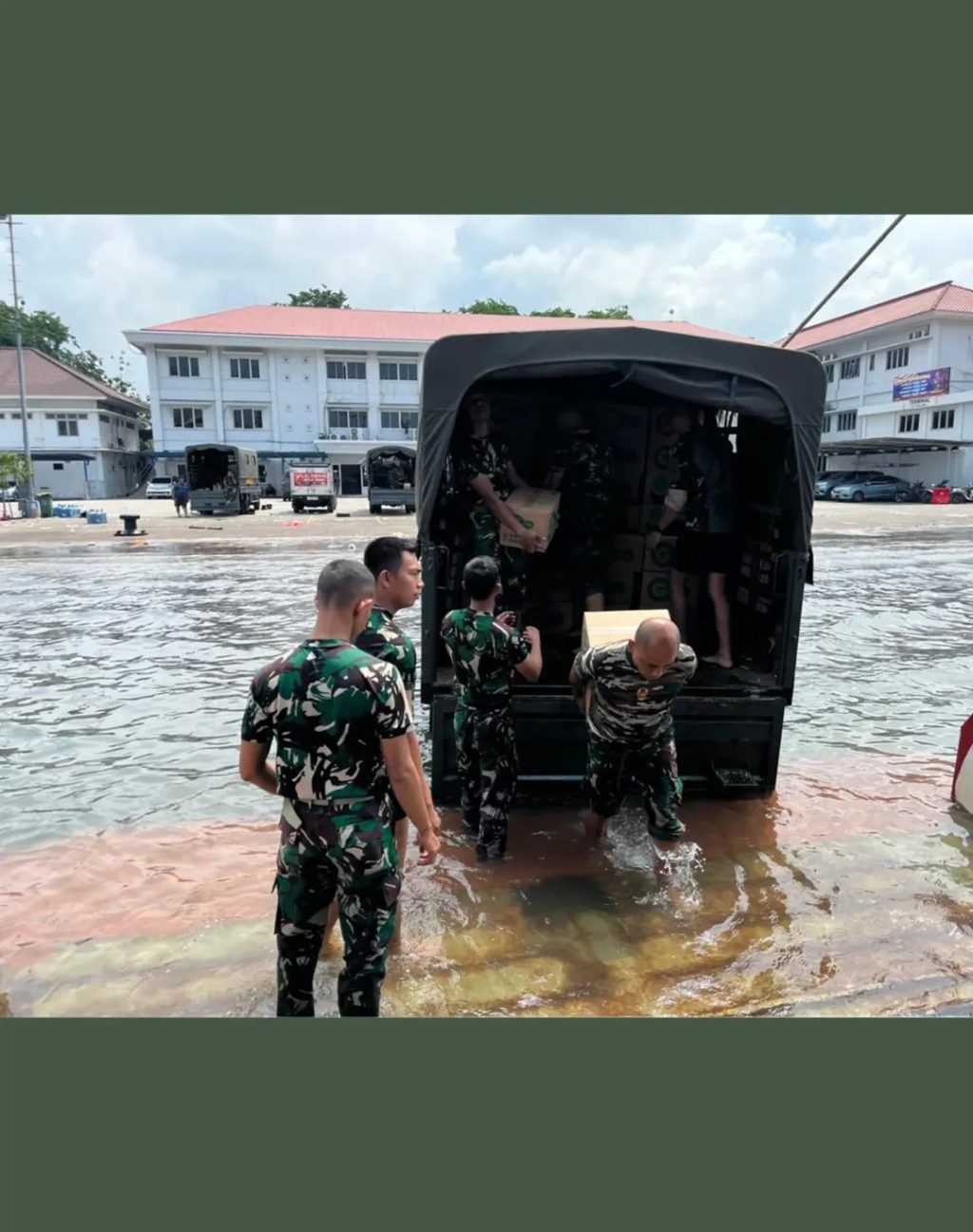 WhatsApp Image 2025-12-08 at 09.39.04